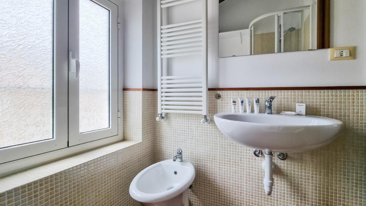 Italianway - Costiglioli 8 Apartment Sanremo Bagian luar foto