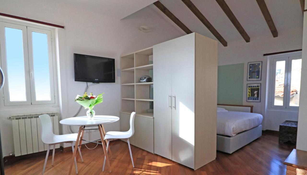 Italianway - Costiglioli 8 Apartment Sanremo Bagian luar foto